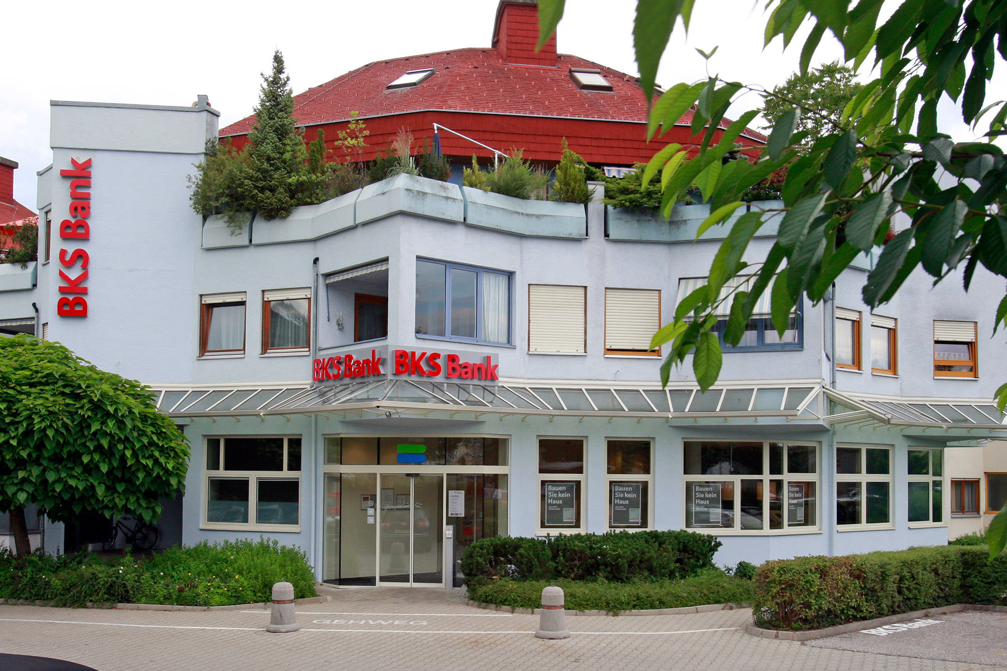 BKS Bank Filiale in Stift Viktring – persönliche Beratung, regionale Nähe und individuelle Finanzlösungen. BKS Bank Filiale in Stift Viktring – persönliche Beratung, regionale Nähe und individuelle Finanzlösungen.